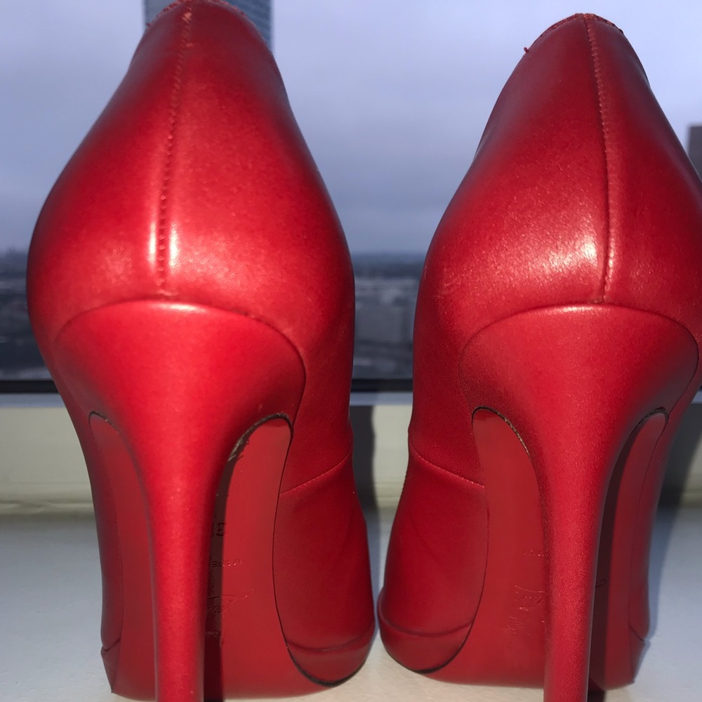 Christian Louboutin Shoes - Picture 3 of 8